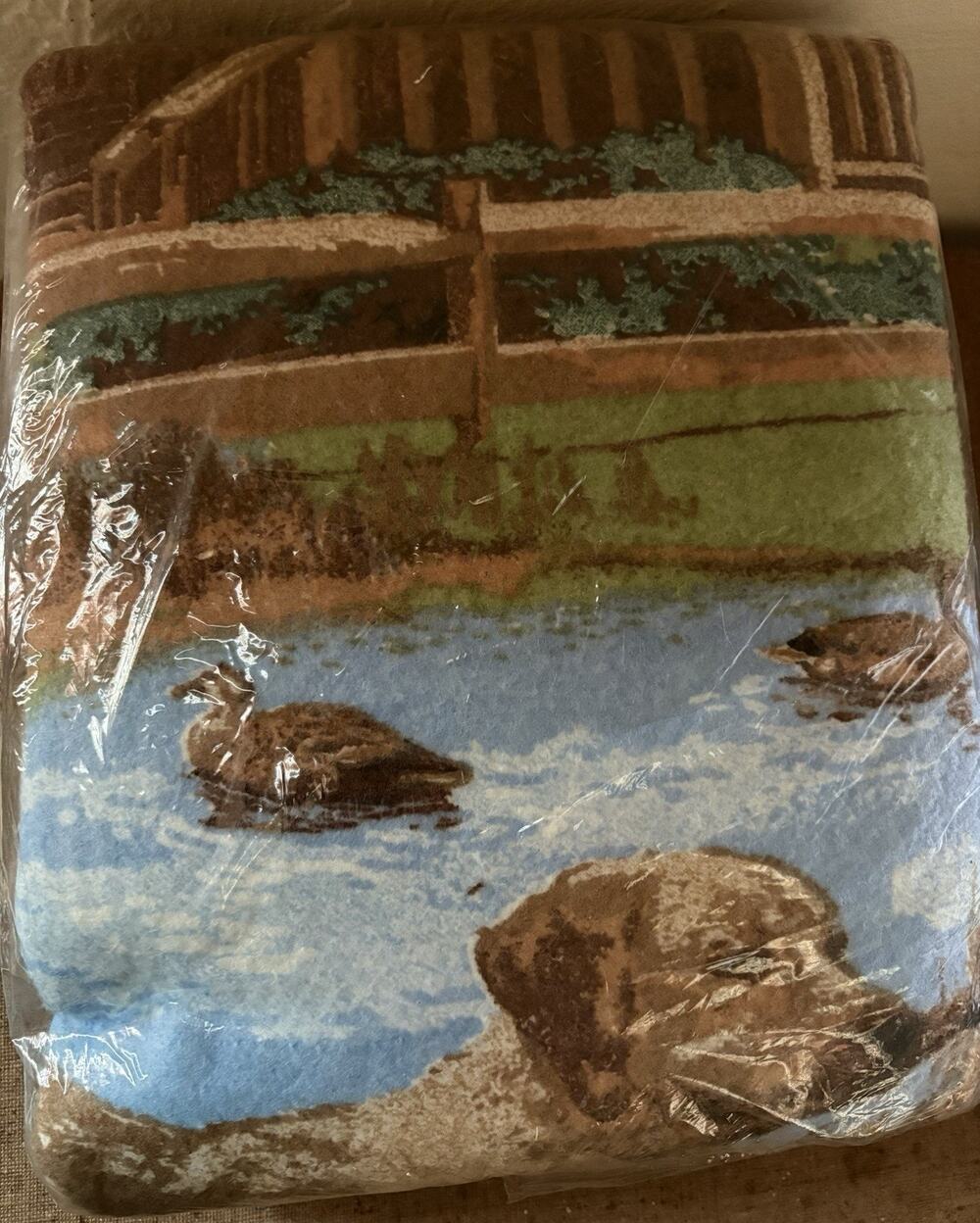 Vintage Blanket NOS Labrador Dogs Ducks Cabin QUEEN/KING Owen Mfg 102x90”